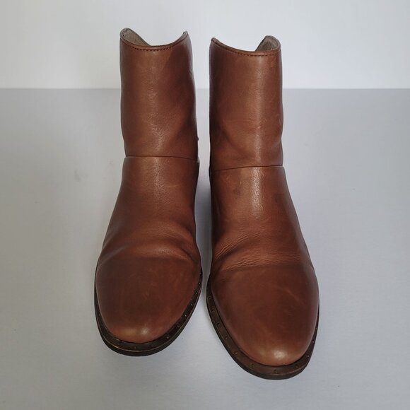 UGG Bruno Leather Ankle Booties With Back Zip. Size US 7/EU 38 - Picture 2 of 11